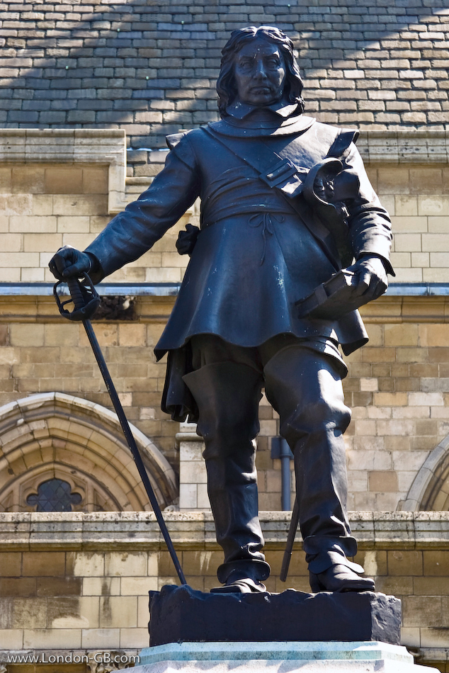 Oliver Cromwell, Parliament, London