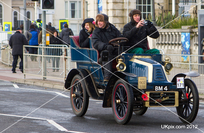 London to Brighton Veteran Car Run 2012 images